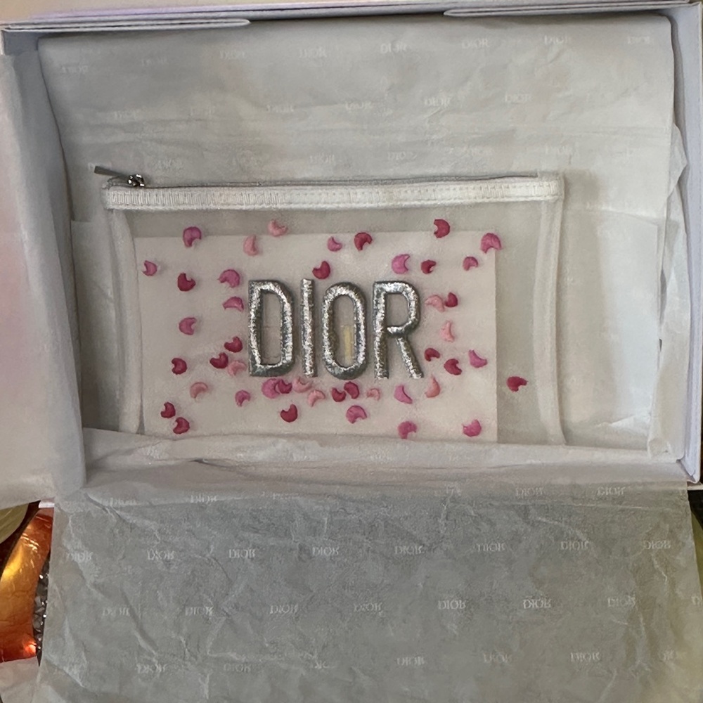 Vintage Christian Dior Honeycomb Pouch set. - Picture 2 of 6